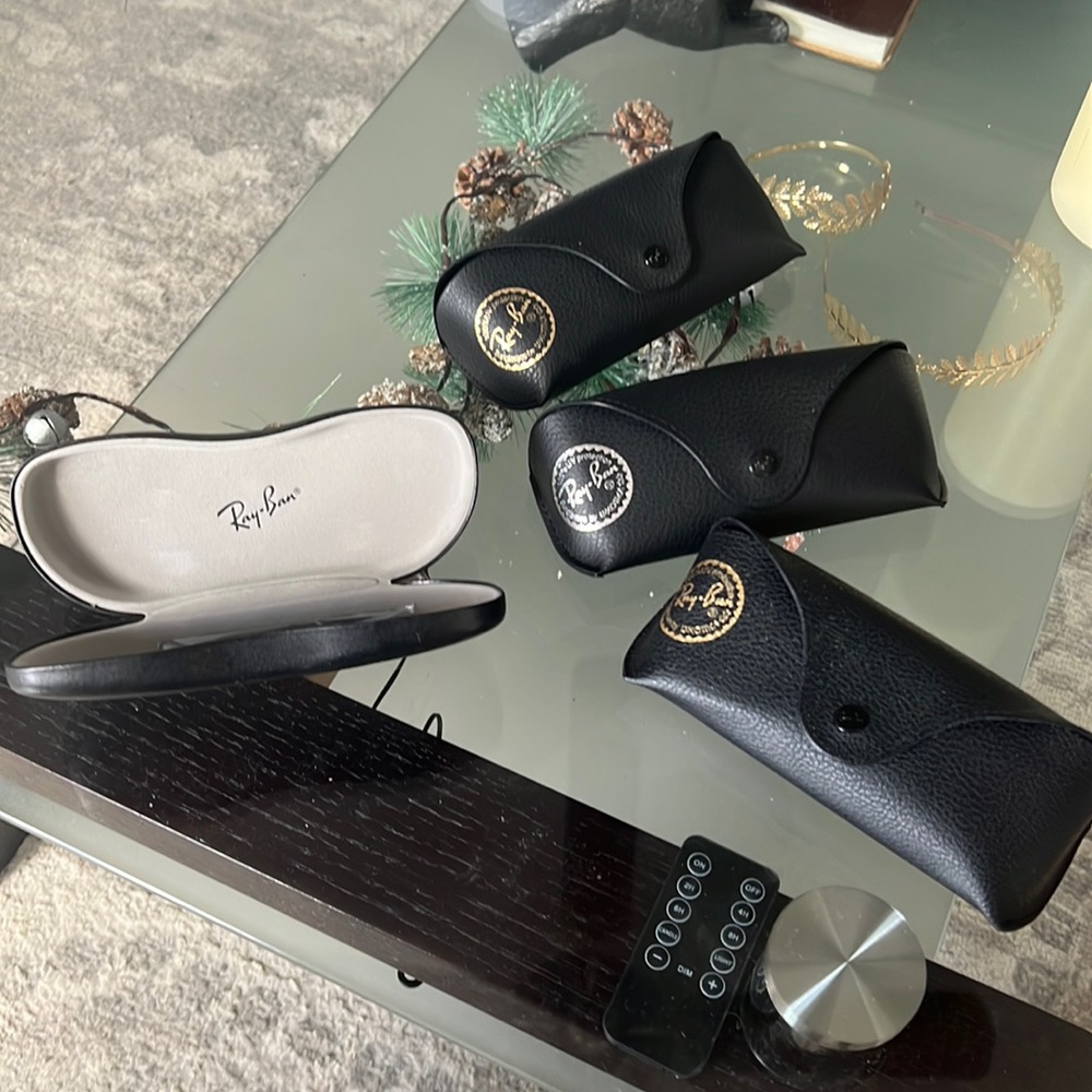 Ray Ban Cases 🕶️